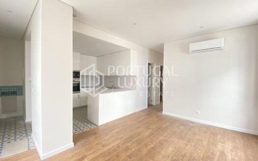 APARTAMENTO T2+1 NOVO NO CENTRO DO MONTIJO