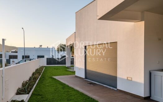 MORADIA TÉRREA T4 EM SETÚBAL