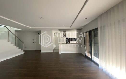 APARTAMENTO DUPLEX PARA ARRENDAR NO MONTIJO